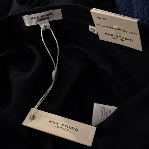 Max Studio Black Pintuck Wide Legs pleated dressy trousers size M - Picture 5 of 16